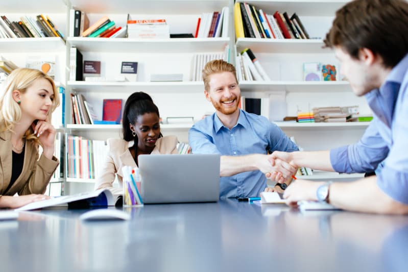 Advantages of Having a Salesforce System Integrators (SIs) Partner Program